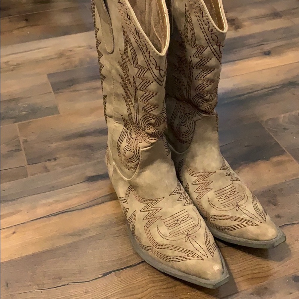 Southern fried chics women’s cowboy boots!
